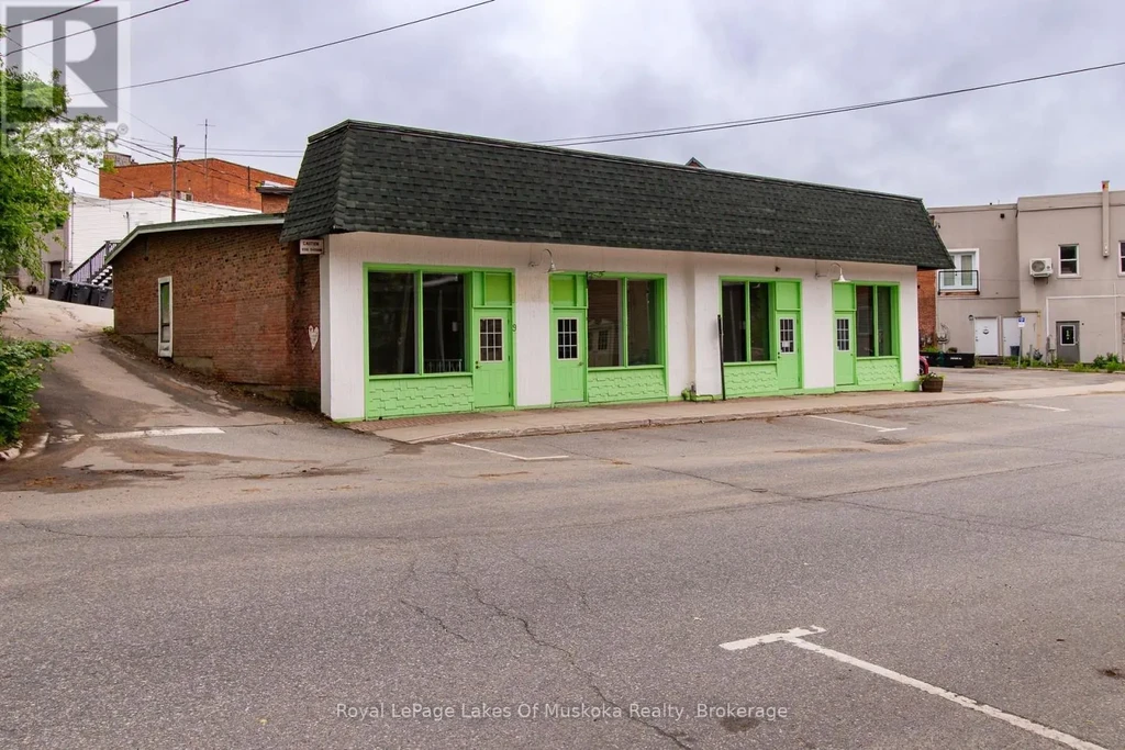 9 Ontario Street, Bracebridge